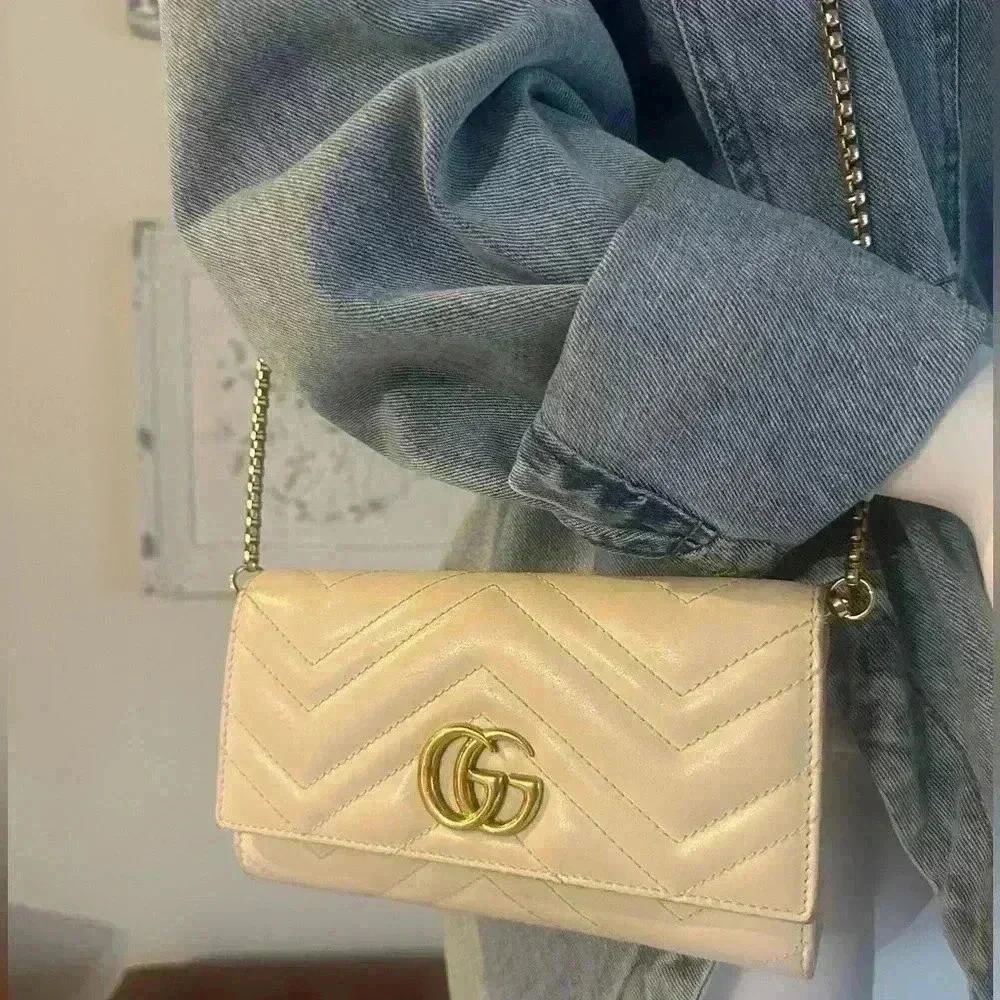 Authentic GUCCI MARMOT WALLET-CROSSBODY MINI BAG IVORY - Picture 4 of 16